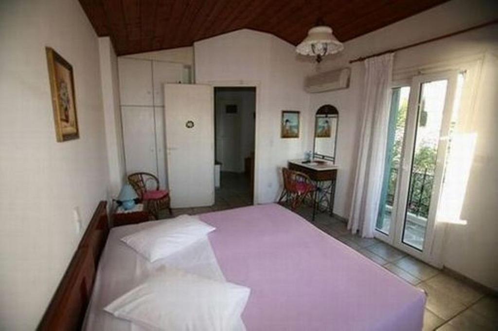 Meltemi Aparthotel Batsíon Room photo