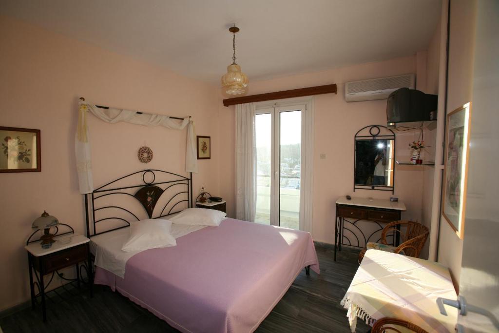 Meltemi Aparthotel Batsíon Room photo