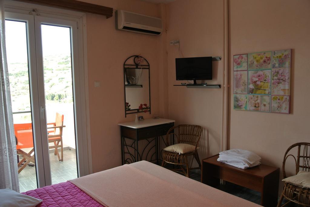 Meltemi Aparthotel Batsíon Exterior photo